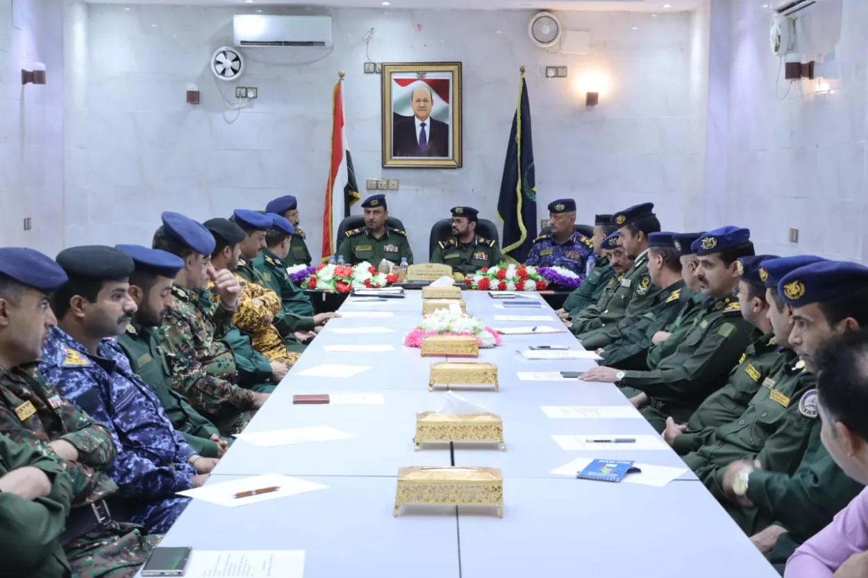 اجتماع أمني في مأرب يرفع الجاهزية لمواجهة المليشيا وملاحقة خلاياها