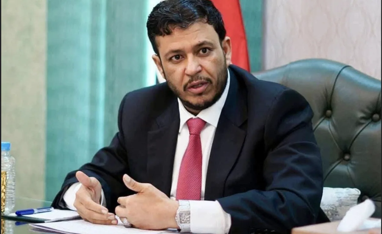 عبدالله العليمي: استعادة صنعاء بات قريبا والقوات المسلحة تدار من غرفة عمليات واحدة