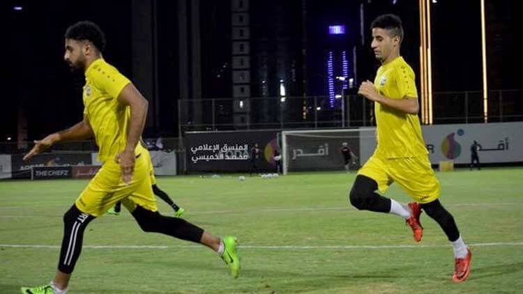 المنتخب الوطني يواجه نظيره السعودي مساء اليوم