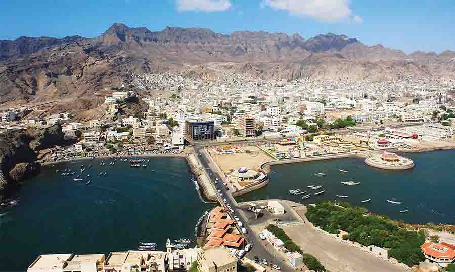 القوات الحكومية تعلن التصدي لطائرة حوثية مسيرة  غرب عدن