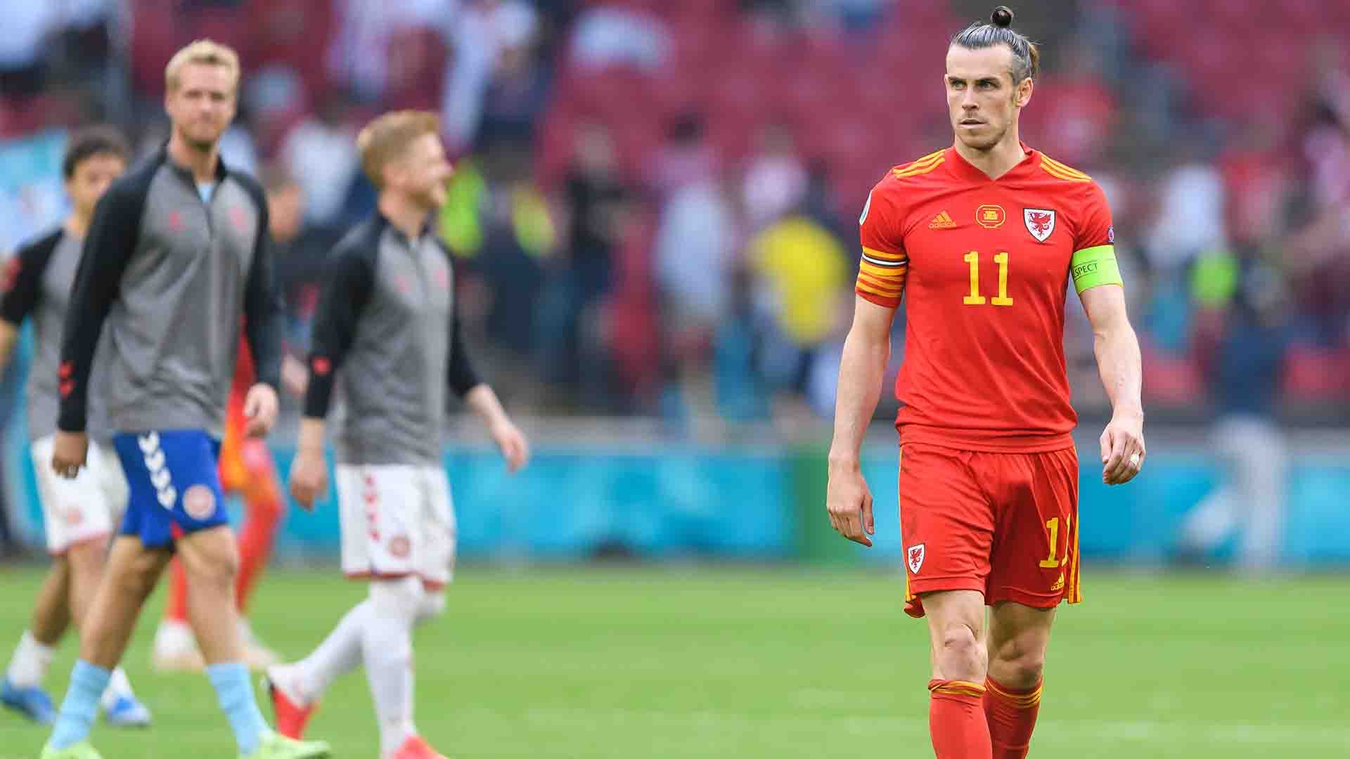 شاهد: بيل في تصرف غريب يثير الجدل بعد خروج منتخب ويلز من اليورو