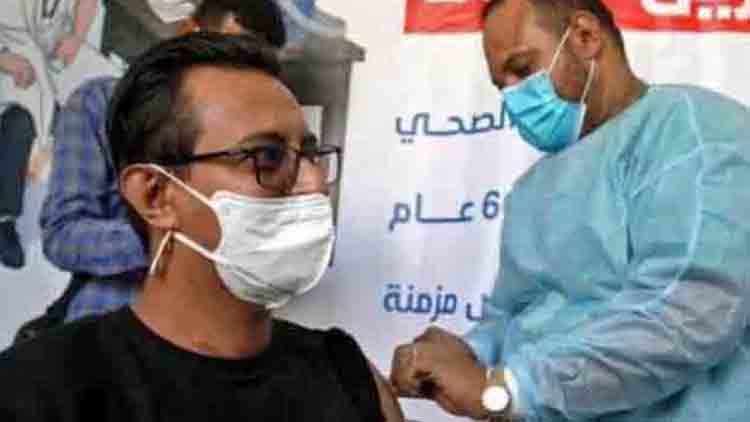 مكتب الصحة بتعز يعلن نفاد لقاحات كورونا ويحدد موعد الجرعة الثانية