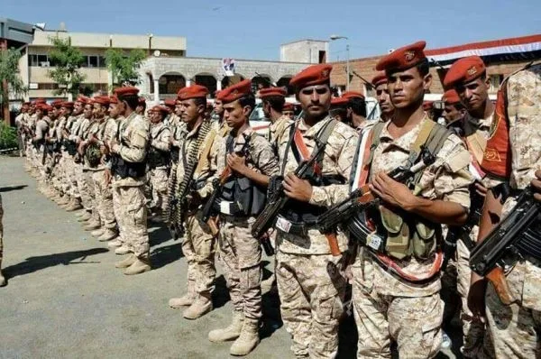 أحزاب تعز تؤيد فرض رسوم غير قانونية لمواجهة التزامات ذات صلة بالمؤسسة العسكرية