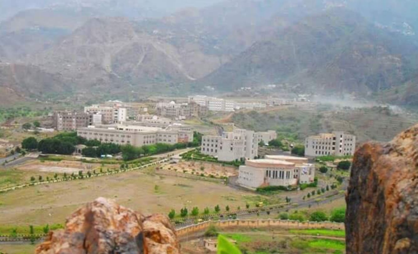 استئناف الدراسة في جامعة تعز من السبت المقبل