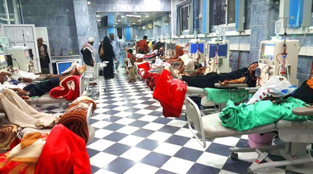الموت يهدد حياة أكثر من 200 مريض بالفشل الكلوي بتعز بسبب إغلاق مركز الغسيل