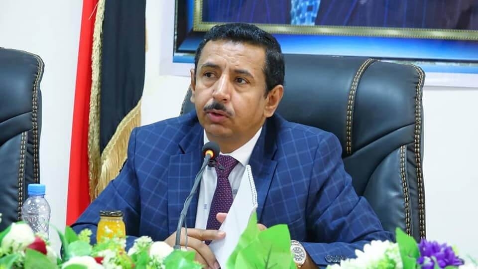 محافظ شبوة: الإمارات حولت منشأة بلحاف إلى ثكنة للمتمردين وصبر الناس لن يطول