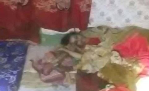 زوج  يعذب زوجته بطريقة وحشية حتى الموت في تعز