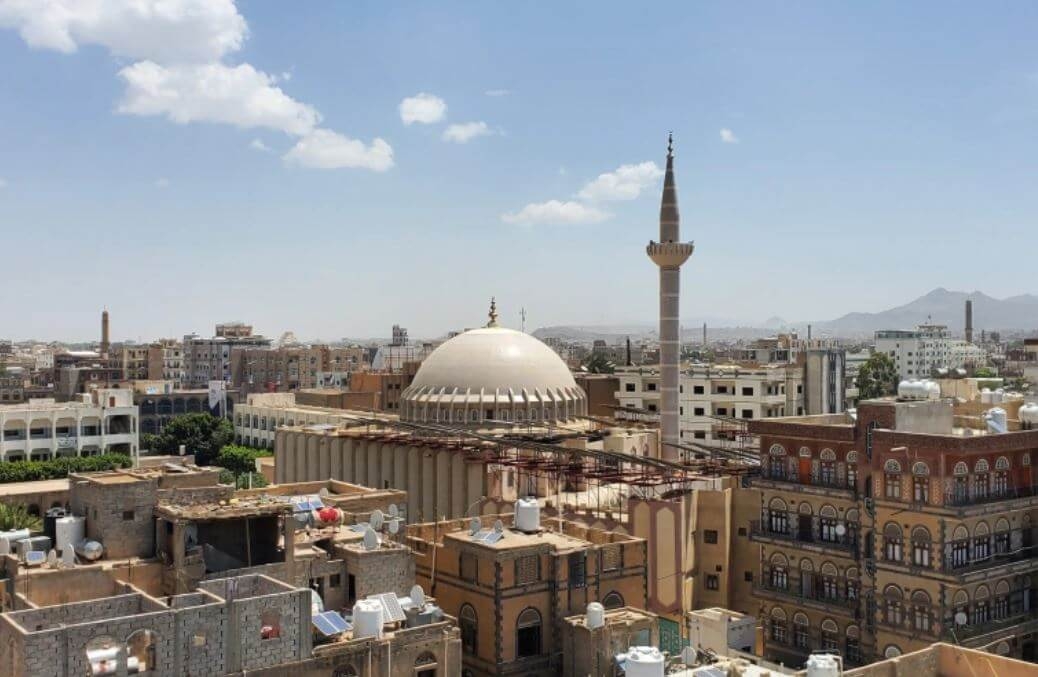 بعد 7 سنوات من إنقلاب الحوثيين.. هكذا تبدو الصورة في صنعاء