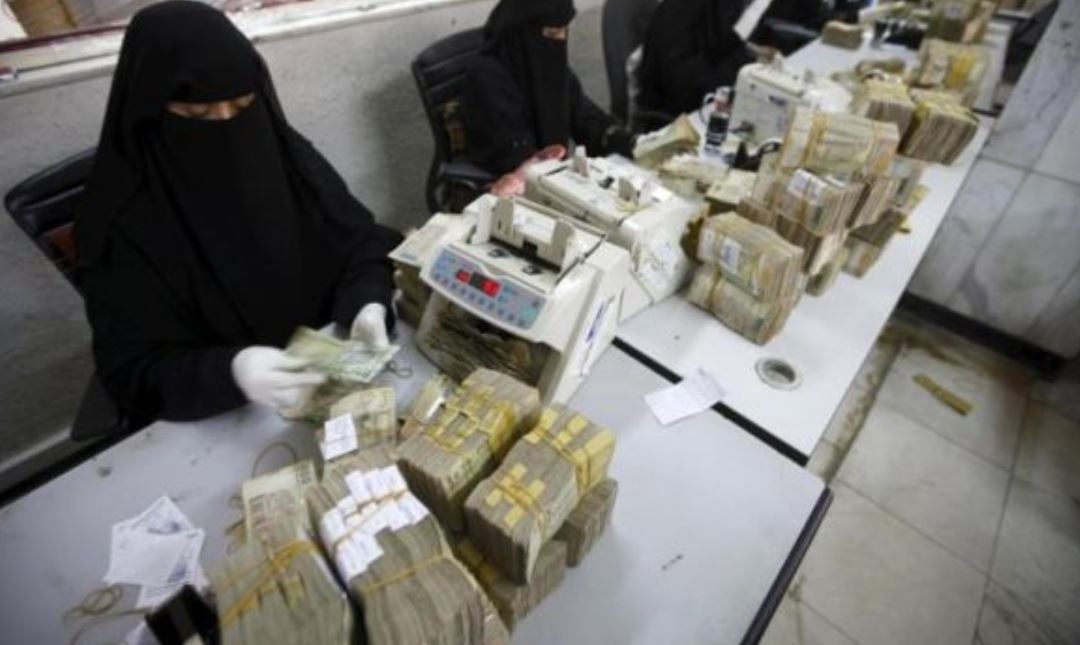 انهيار الريال يوحد اليمنيين.. الغضب يتسع في المدن اليمنية