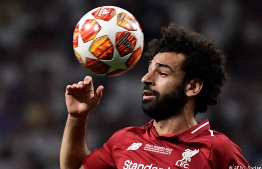رئيس الفيفا: صلاح يمكنه الفوز بجائزة الأفضل في العالم