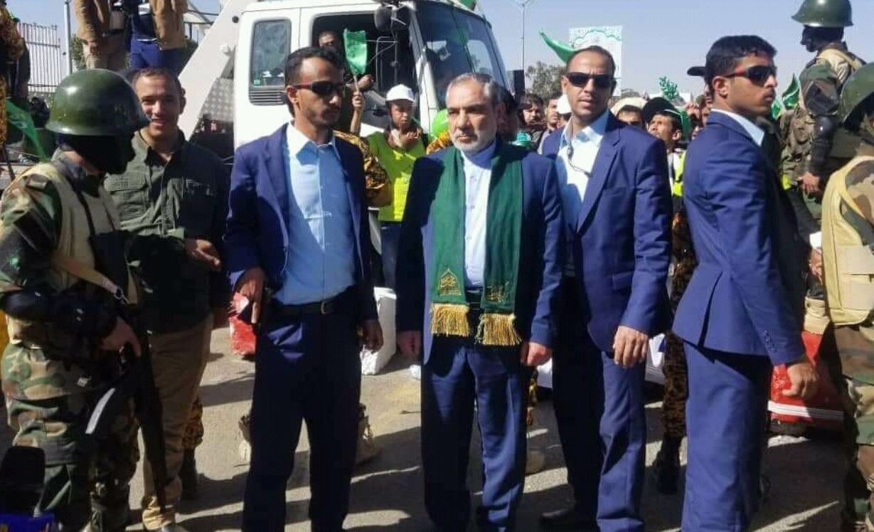 الحوثيون يطلبون من السعودية السماح لسفير إيران بمغادرة صنعاء.. هل بدأ الخلاف؟