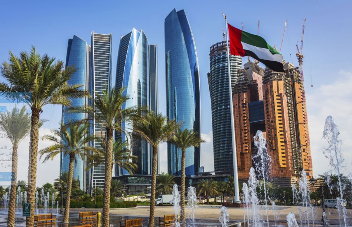 انفجارات في مطار أبو ظبي والحوثيون يتبنون العملية