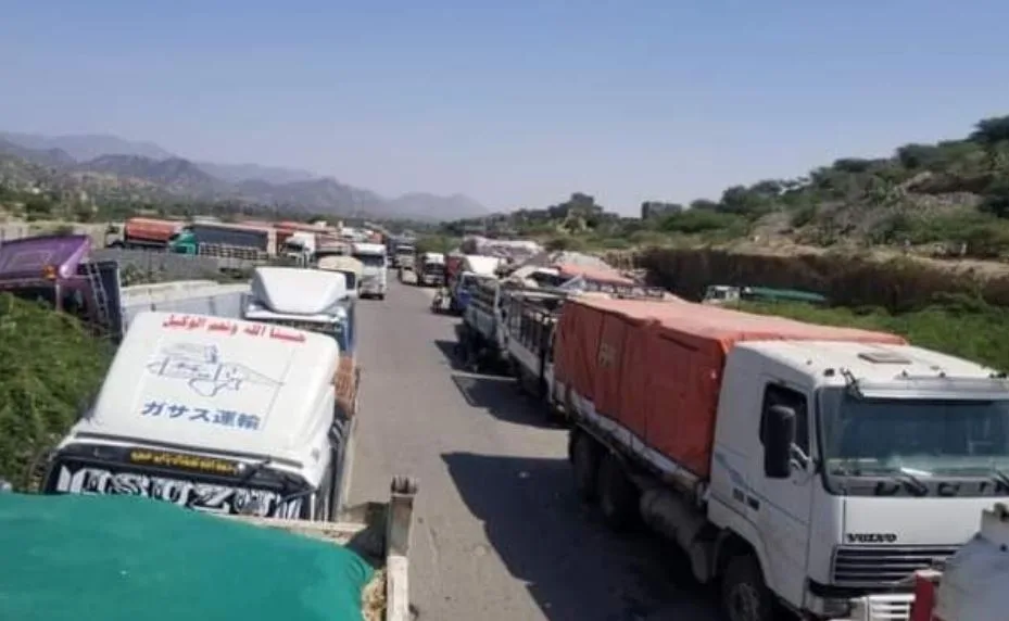 الإفراج عن شاحنات الغاز المحتجزة في طور الباحة المخصصة لتعز