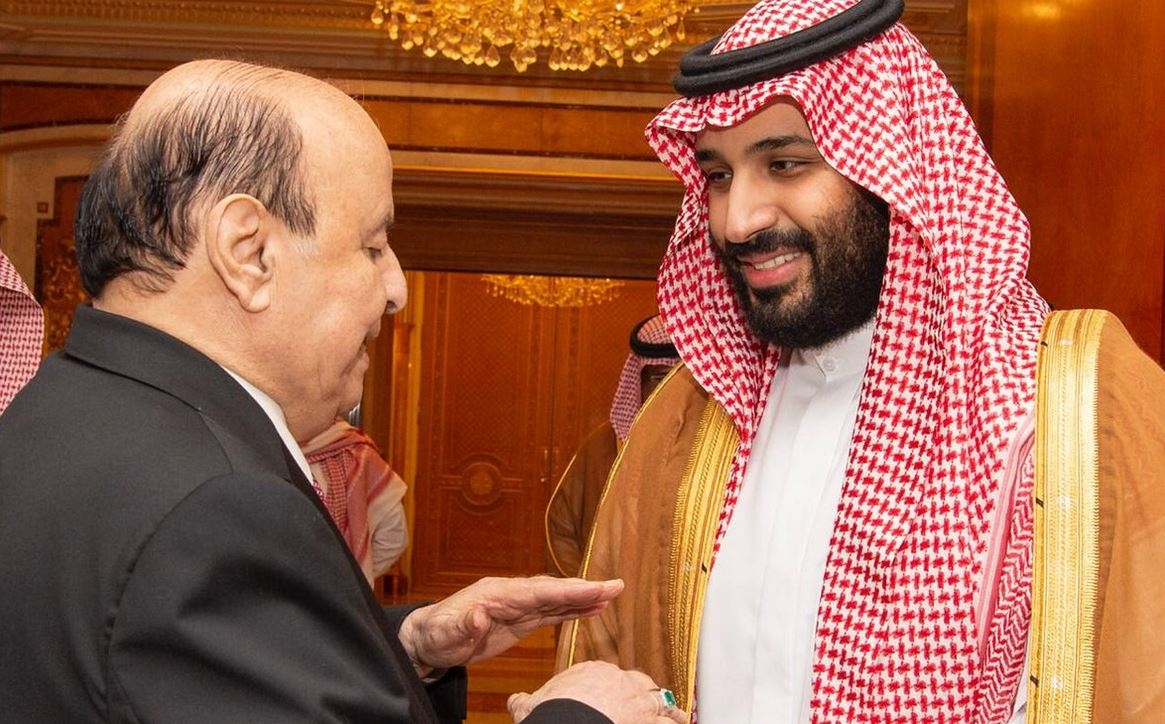 الرئيس اليمني يطالب من الرياض بوقف هجمات الحوثي على السعودية والإمارات