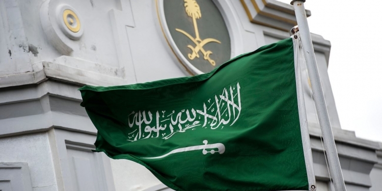 السعودية تصنف 25 اسما وكيانا متورطين بدعم جماعة الحوثي