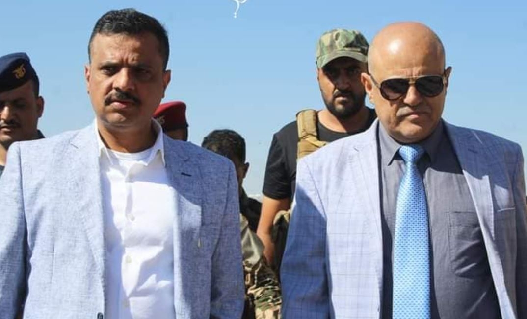 تعز تايم ينفرد بنشر تفاصيل قرار إلغاء محافظ تعز لمهام الوكلاء