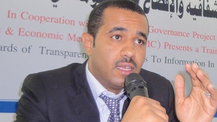 خبير اقتصادي: الريال اليمني يتجه نحو المزيد من الانهيار