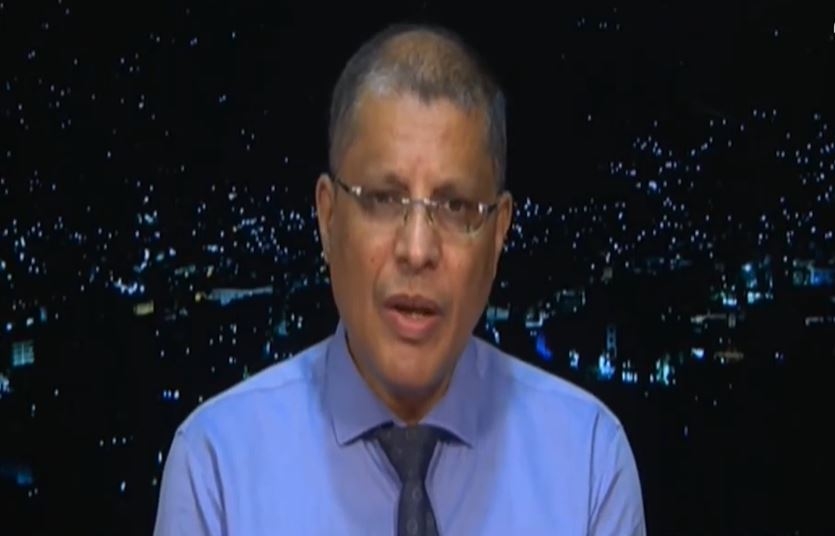 نبيل جامل: الحكومة مضطرة للتفاوض مع الحوثي وهناك شغل دولي ناعم مع الجماعة