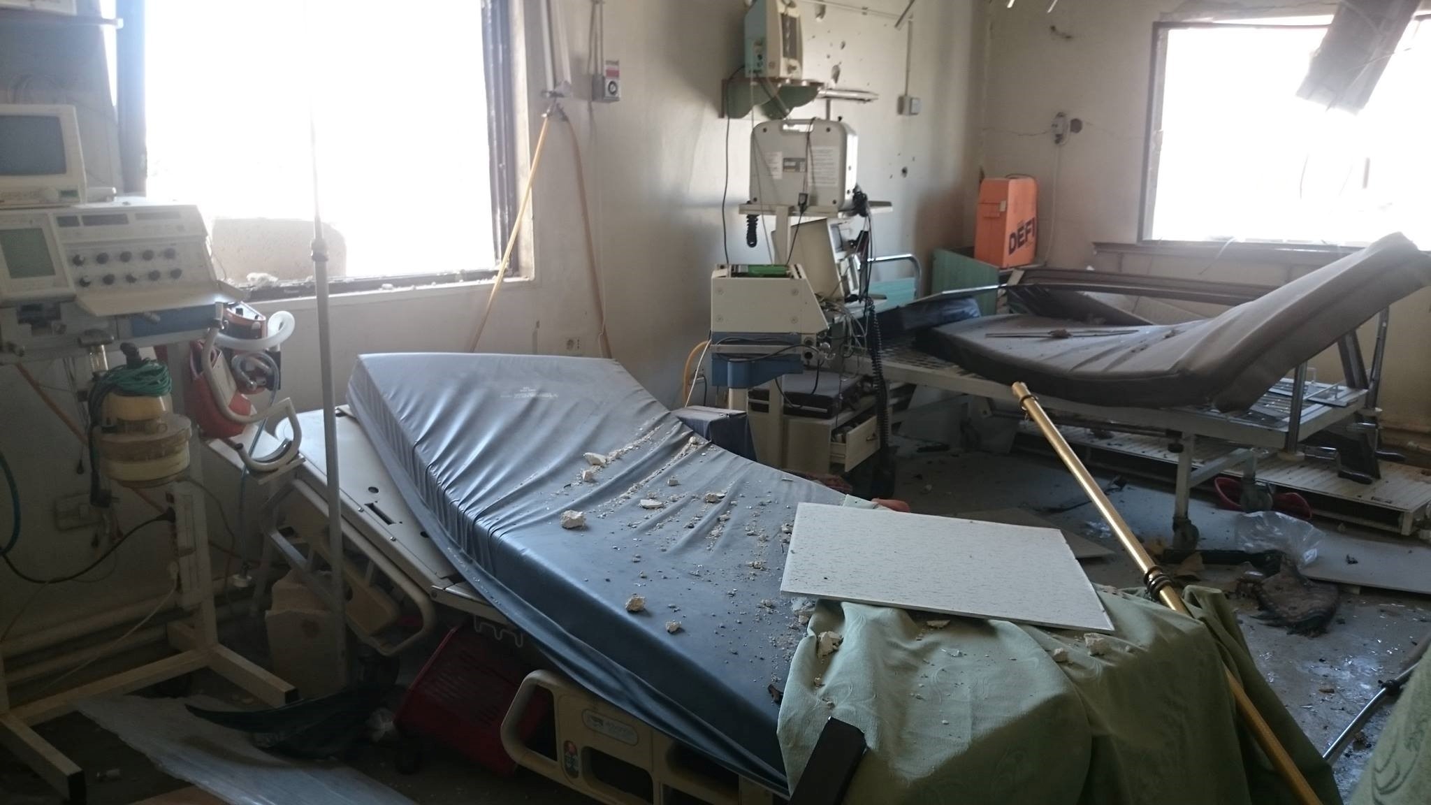 تقرير حقوقي يسجل أكثر من 5000 انتهاك حوثي للقطاع الصحي في اليمن