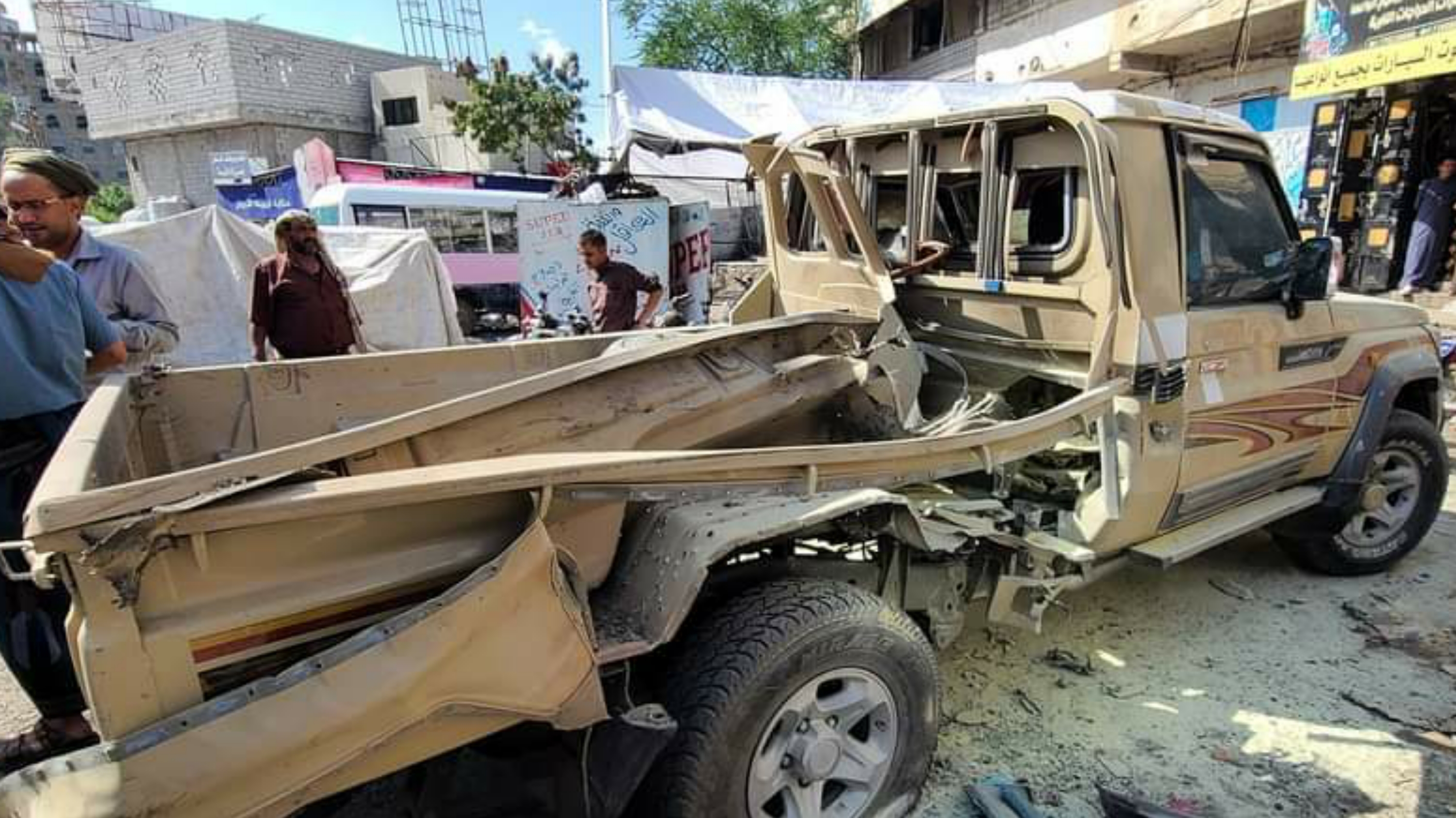 مقتل طفلة وإصابة آخرين بانفجار عبوة ناسفة بتعز
