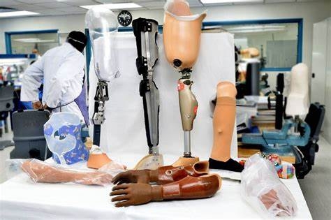 ميزانيته تتجاوز 450 ألف دينار.. جمعية كويتية تدشن مشروع إنشاء مركز للأطراف الصناعية في تعز