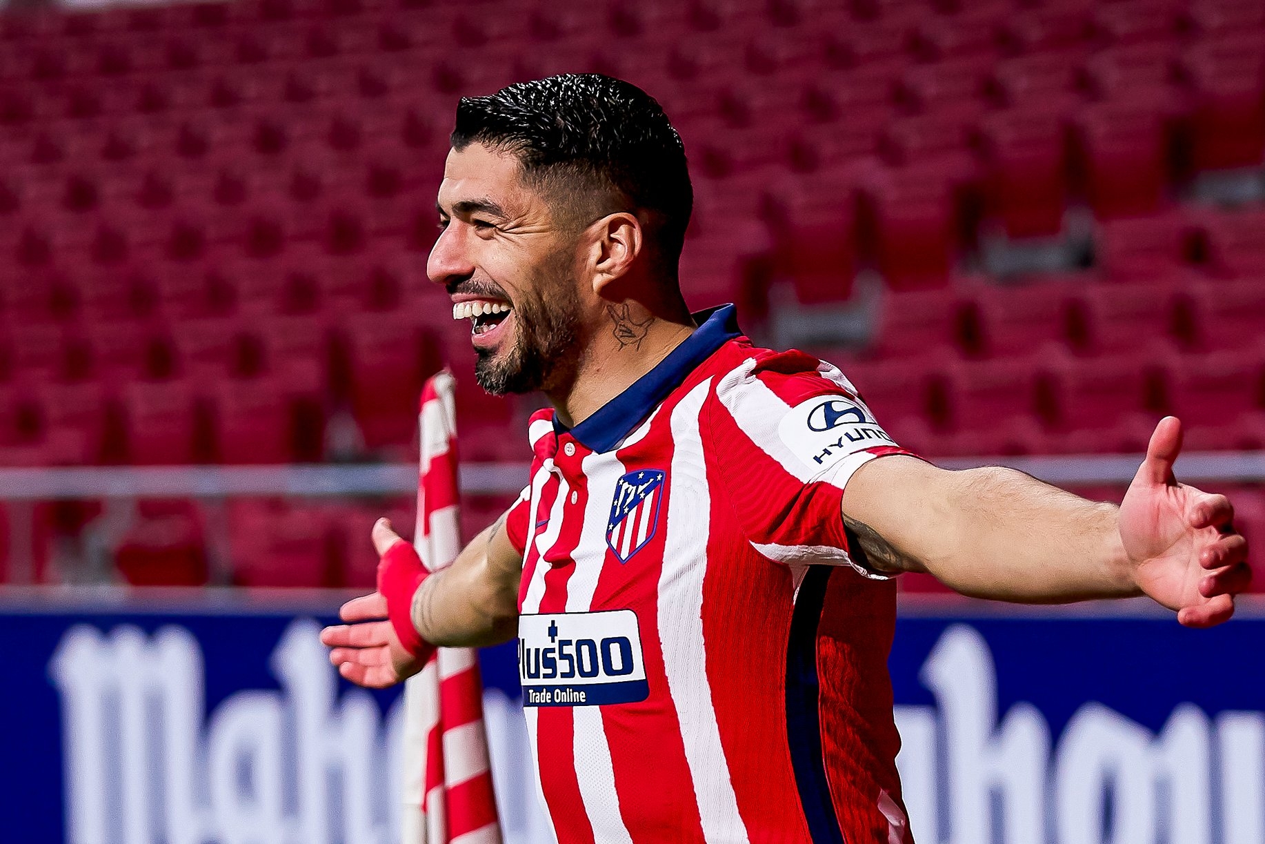 سواريز يمنح فوز جديد لأتلتيكو مدريد