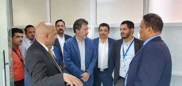 عقب زيارته للمدينة.. مسؤول أممي يتحدث عن معاناة أبناء تعز