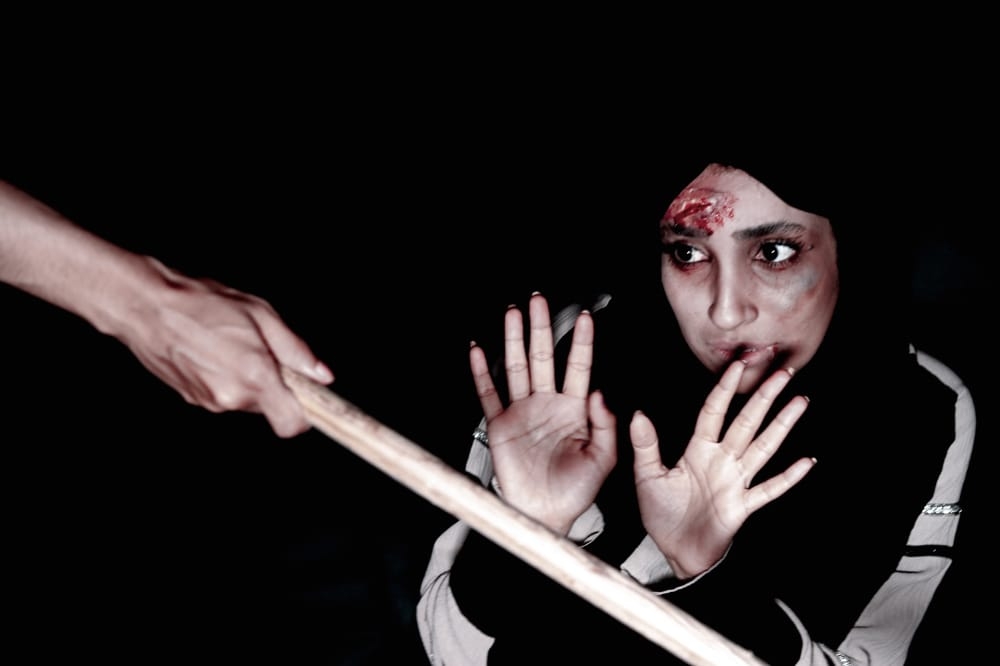المرأة اليمنية بين نار الحرب والنزوح والسلطة الذكورية المجحفة