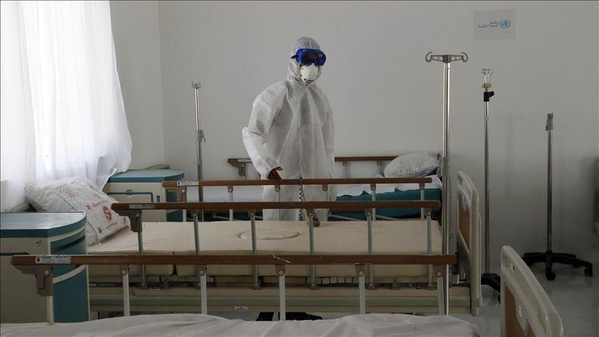 الحوثيون يعترفون بتردي الوضع الصحي في مناطق سيطرتهم
