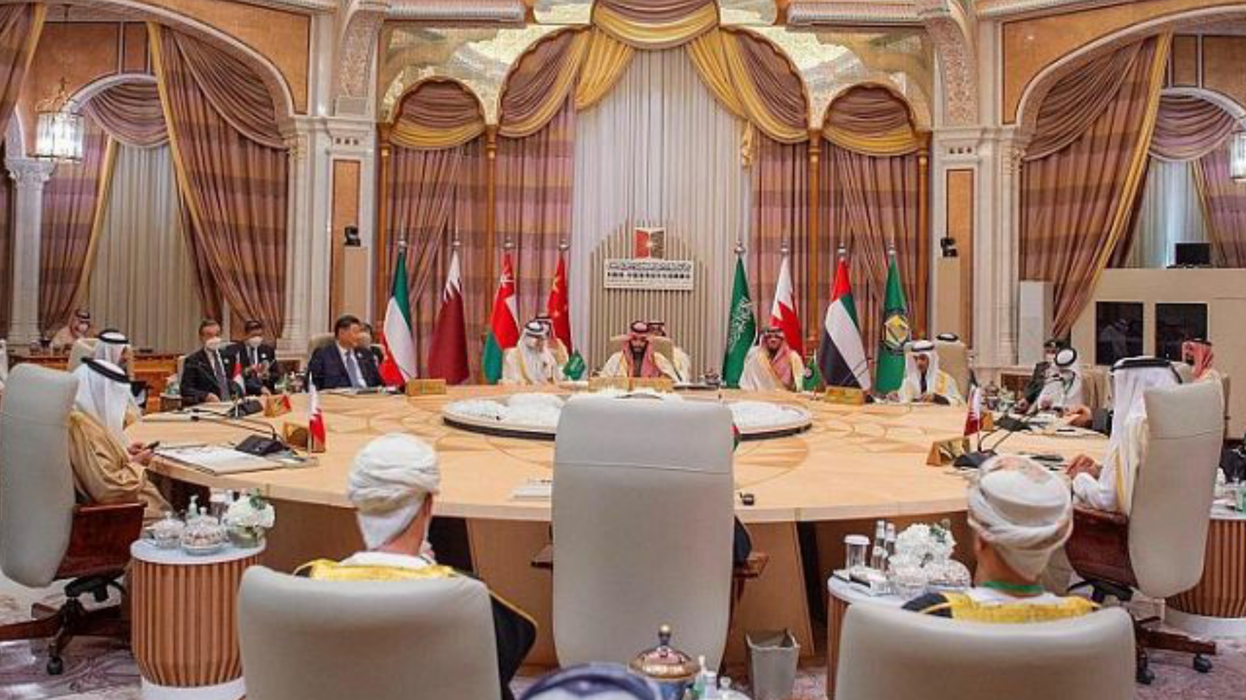 القمة الخليجية الصينية تدعو الأطراف اليمنية للمفاوضات فورا