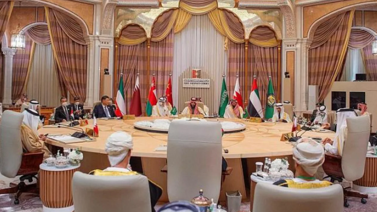 القمة الخليجية الصينية تدعو الأطراف اليمنية للمفاوضات فورا