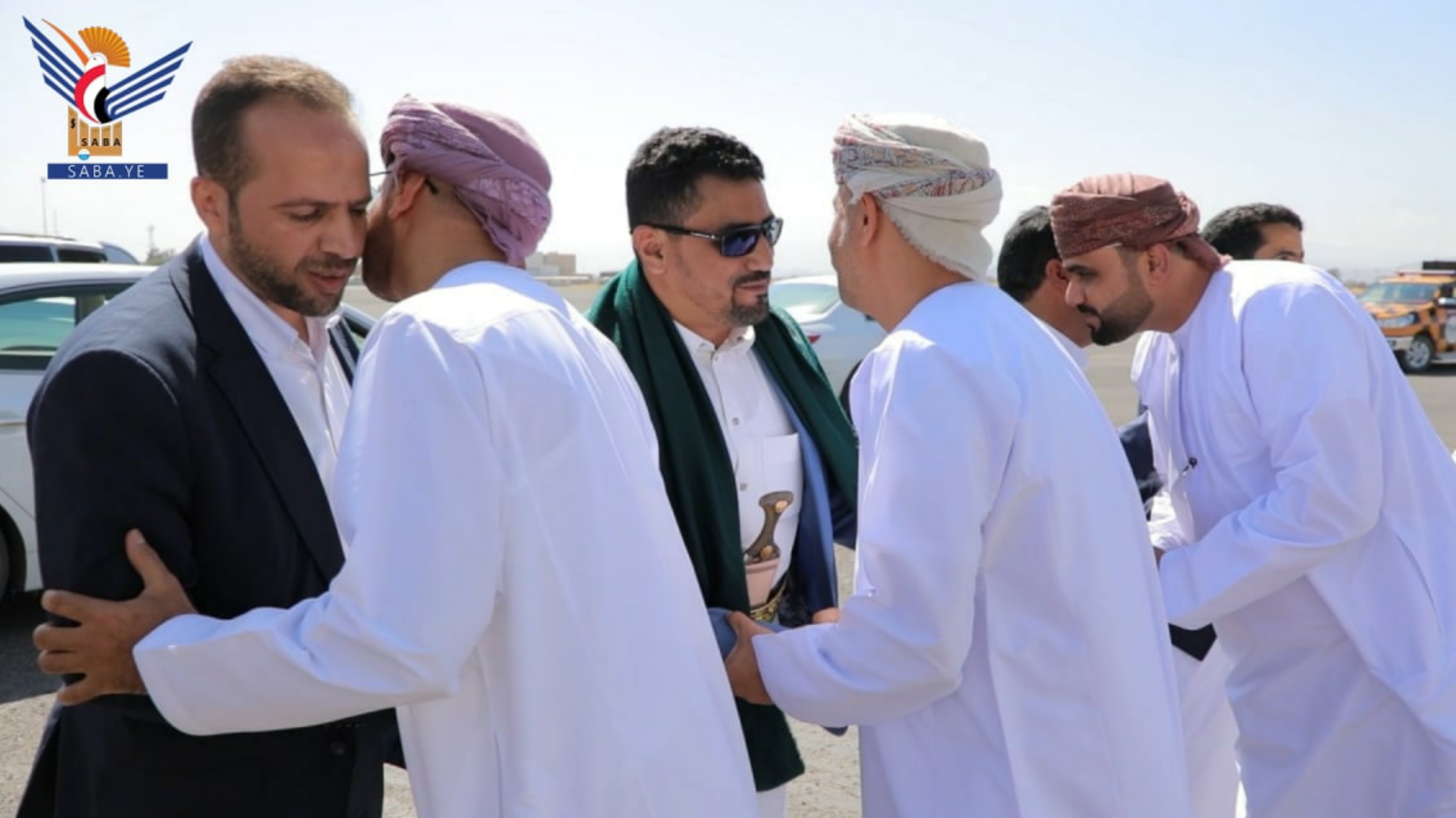 الحوثيون: دور سلطنة عمان في تحقيق السلام "مهم وإيجابي"