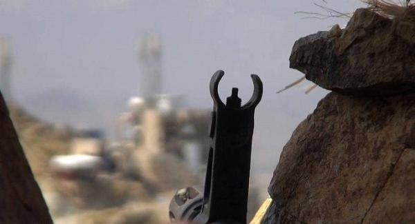 إصابة طفلة برصاص قناص حوثي غربي تعز