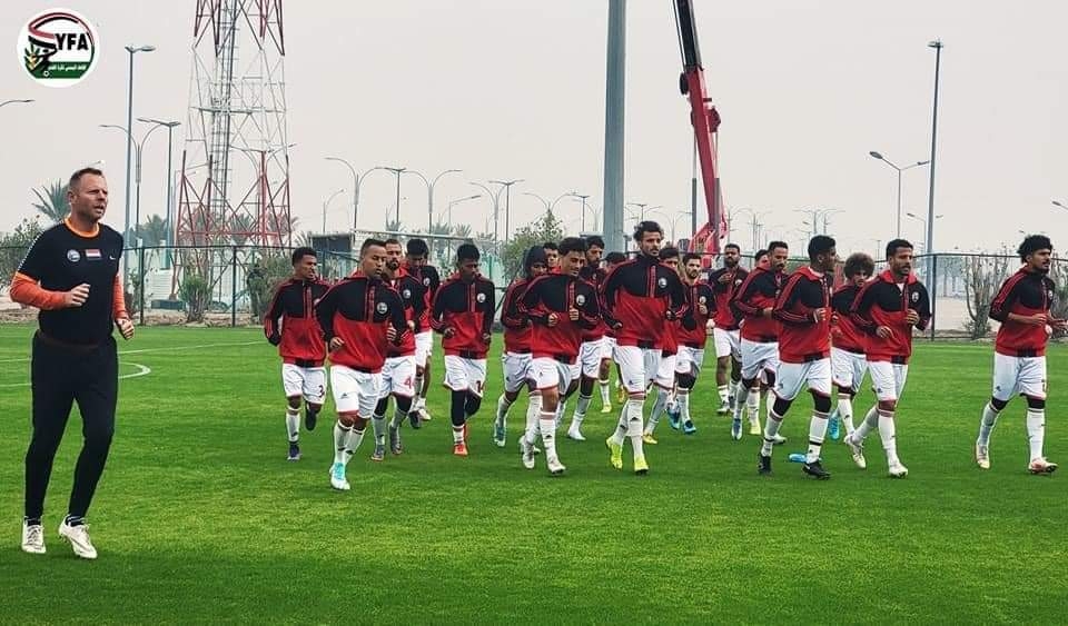 المنتخب الوطني يجري تدريباته الأخيرة استعدادا لمواجهة السعودية بخليجي 25