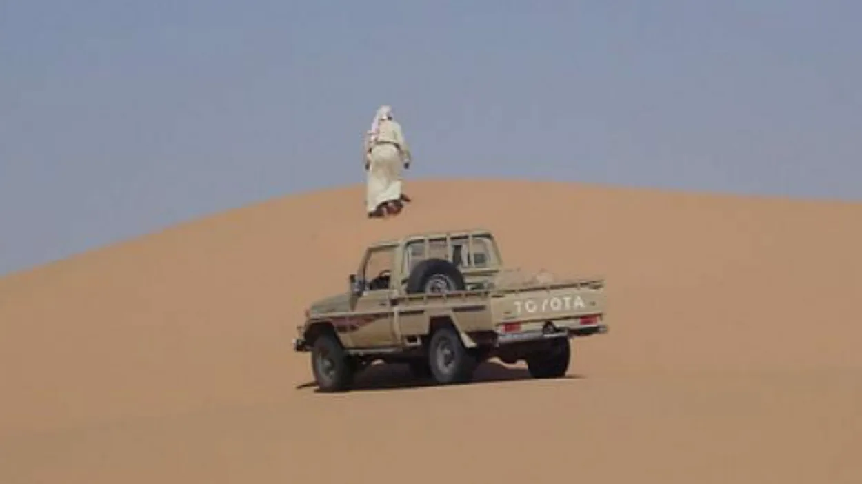 الدفاع تحذر من السفر عبر الطريق الصحراوي للجوف "منطقة عسكرية"