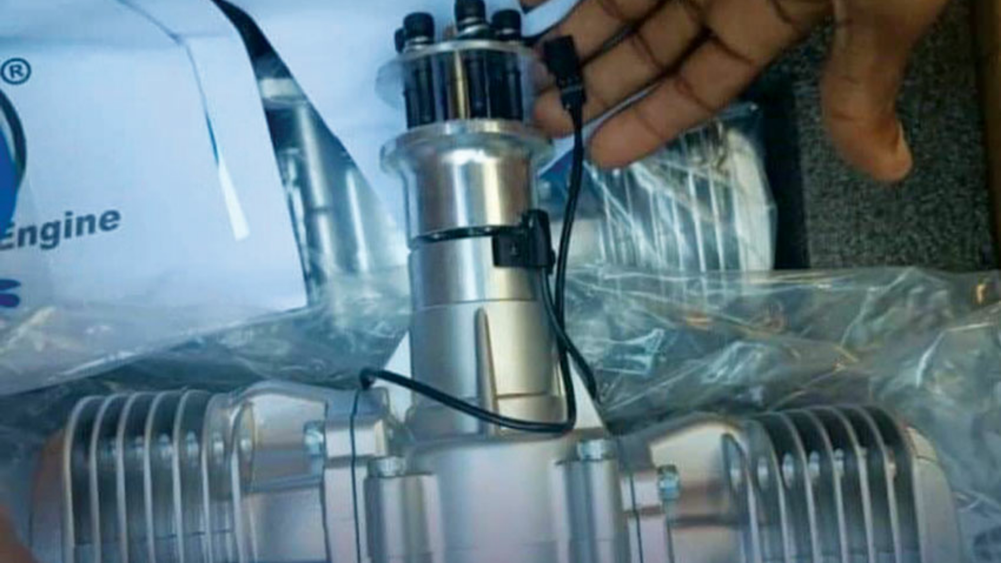 إحباط محاولة تهريب محركات طائرات مسيّرة في طريقها إلى الحوثيين