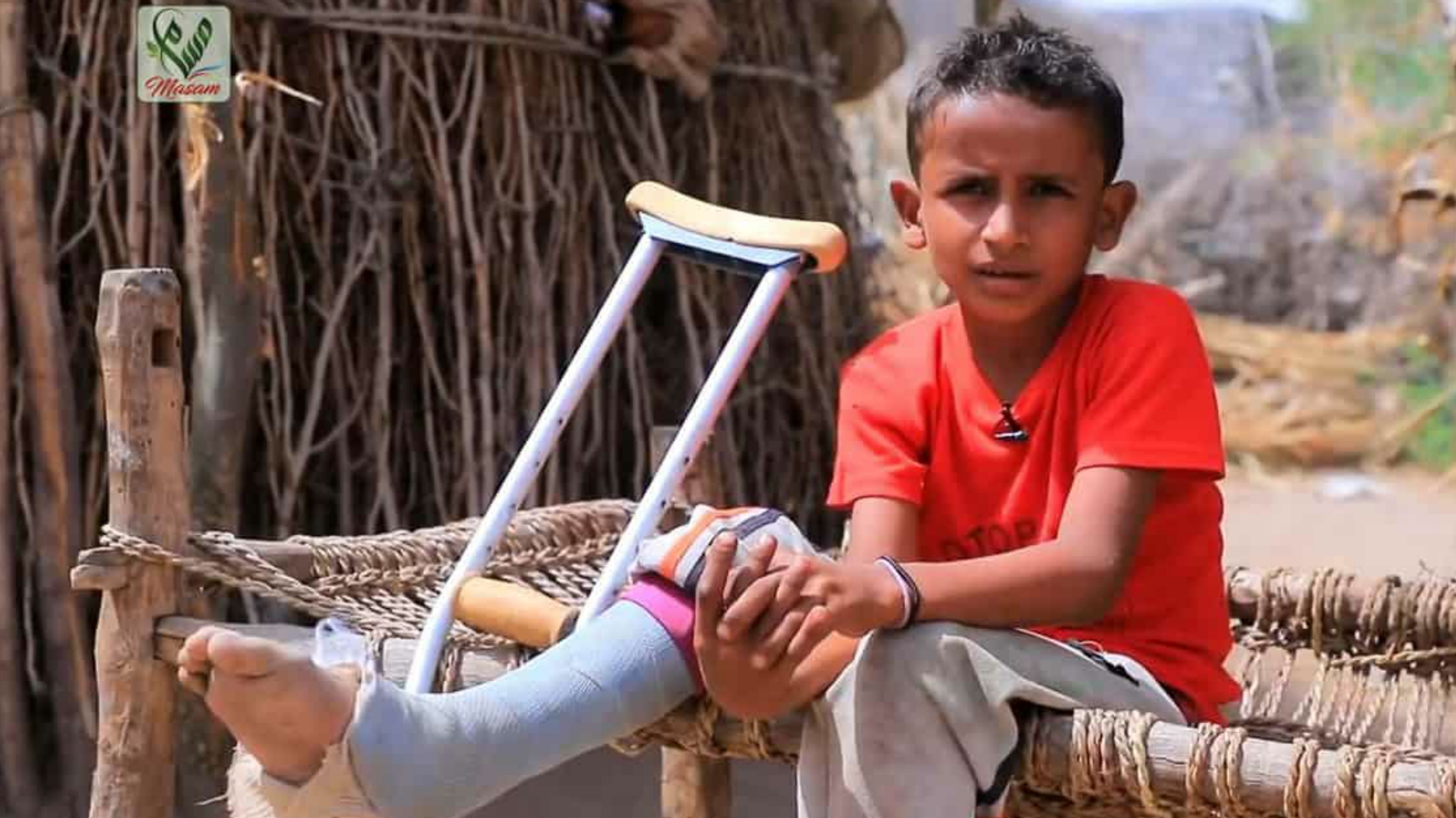 تعز.. الحوثيون يفخخون المدارس والإصابات تتعدى 100 طالب