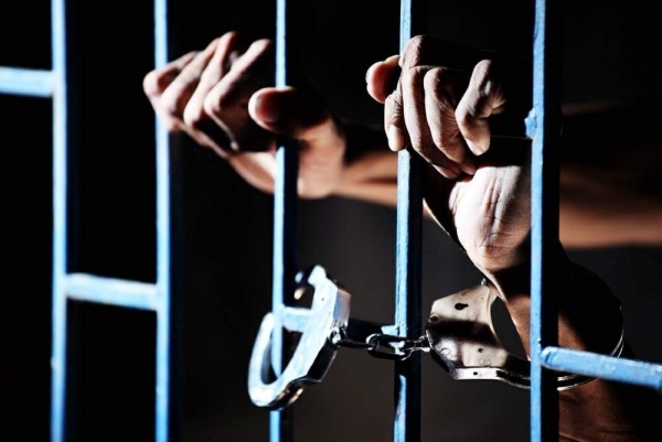 منظمة حقوقية تدين استخدام الحوثيين للقضاء في معاقبة النساء اليمنيات بأحكام جائرة وباطلة