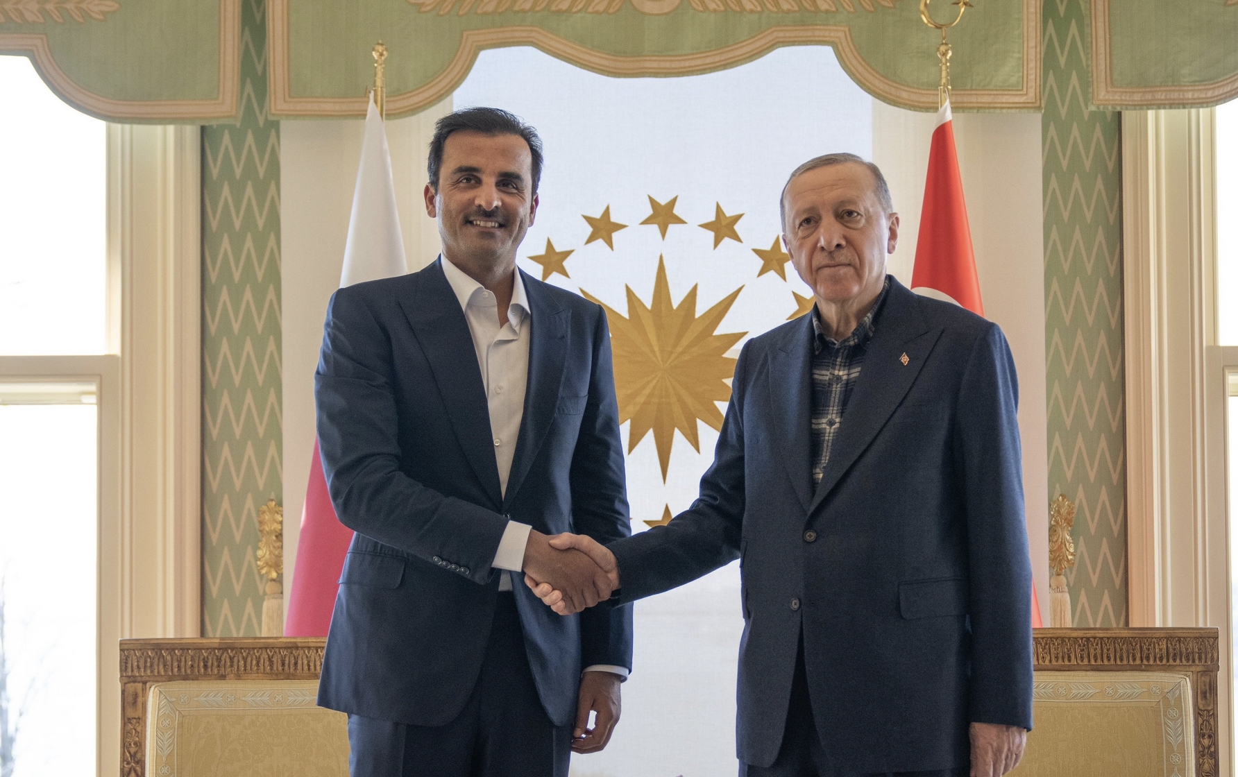 قطر ترد الجميل لتركيا.. مساعدات إغاثية لا تتوقف والشيخ تميم يتعهد بالمزيد (فيديو + صور)