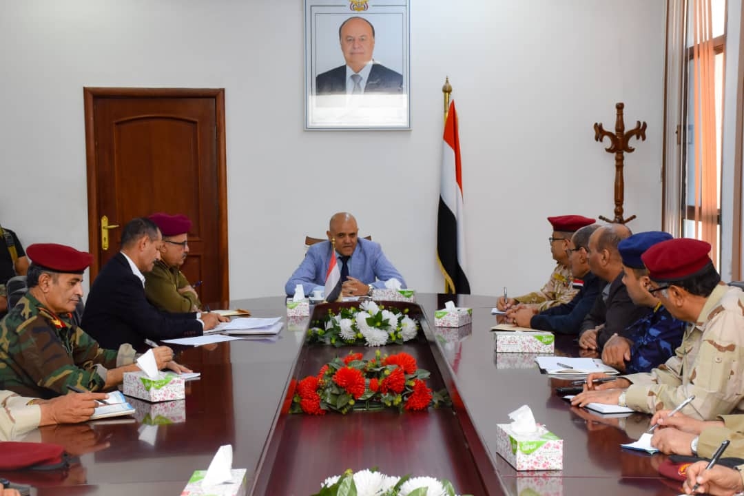 اللجنة الأمنية بتعز تناقش الخطط العسكرية لعام 2021