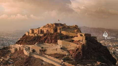 إصابة مسؤول أمني إثر محاولة اغتيال وسط مدينة تعز