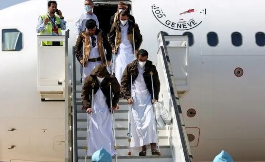 لجنة المفاوضات الحكومية: تبادل الأسرى والمعتقلين يبدأ يوم 11 أبريل