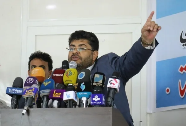 الحوثي يرد على تصريحات السفير السعودي بوصفها بالإشاعات