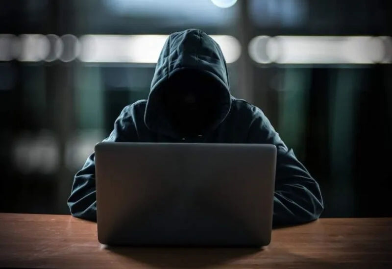 الابتزاز الإلكتروني.. جريمة صارخة تحرسها الأخلاق