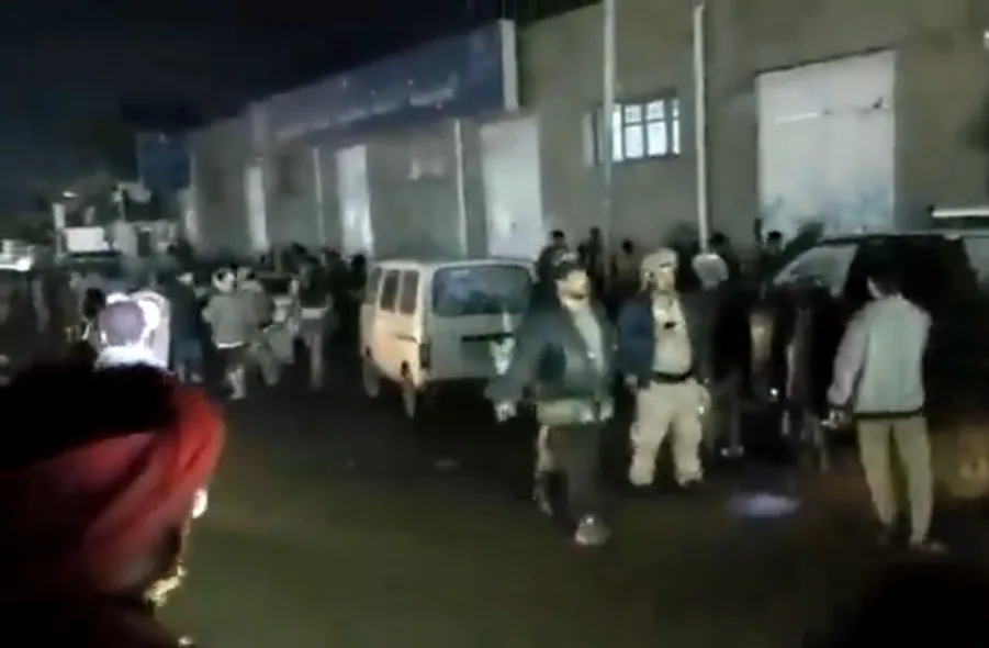 قتلى ومصابون في حادث تدافع على مساعدات إنسانية بصنعاء