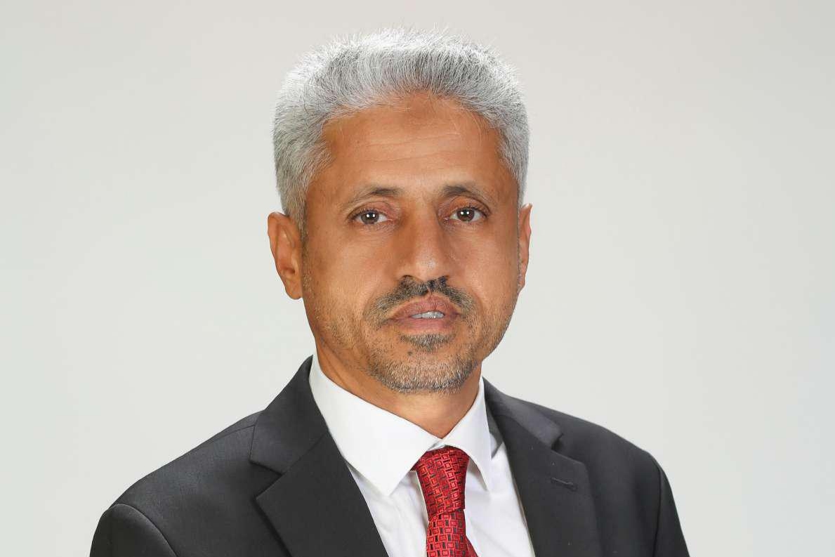 الشيخ المخلافي يهنئ كافة الجرحى بعيد الفطر المبارك ويؤكد وقوفه إلى جانبهم