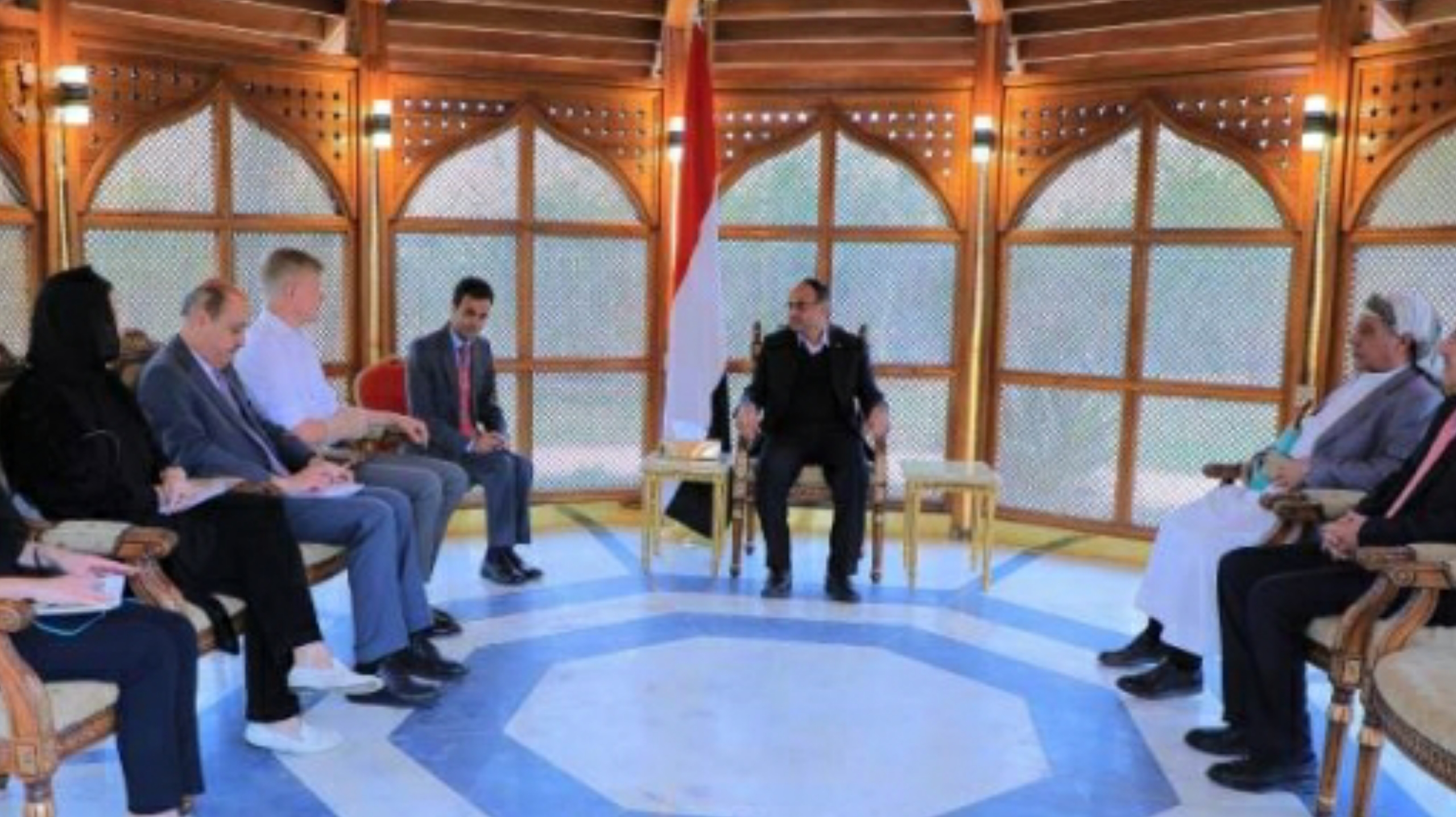 غروندبرغ يناقش ملف المحتجزين مع لجنة أسرى الحوثيين في صنعاء