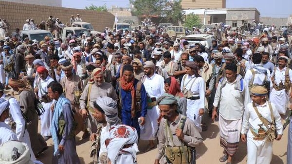 وساطة قبلية تنجح بوقف اشتباكات بين قبيلتين في مأرب
