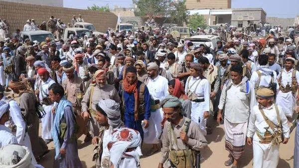 وساطة قبلية تنجح بوقف اشتباكات بين قبيلتين في مأرب