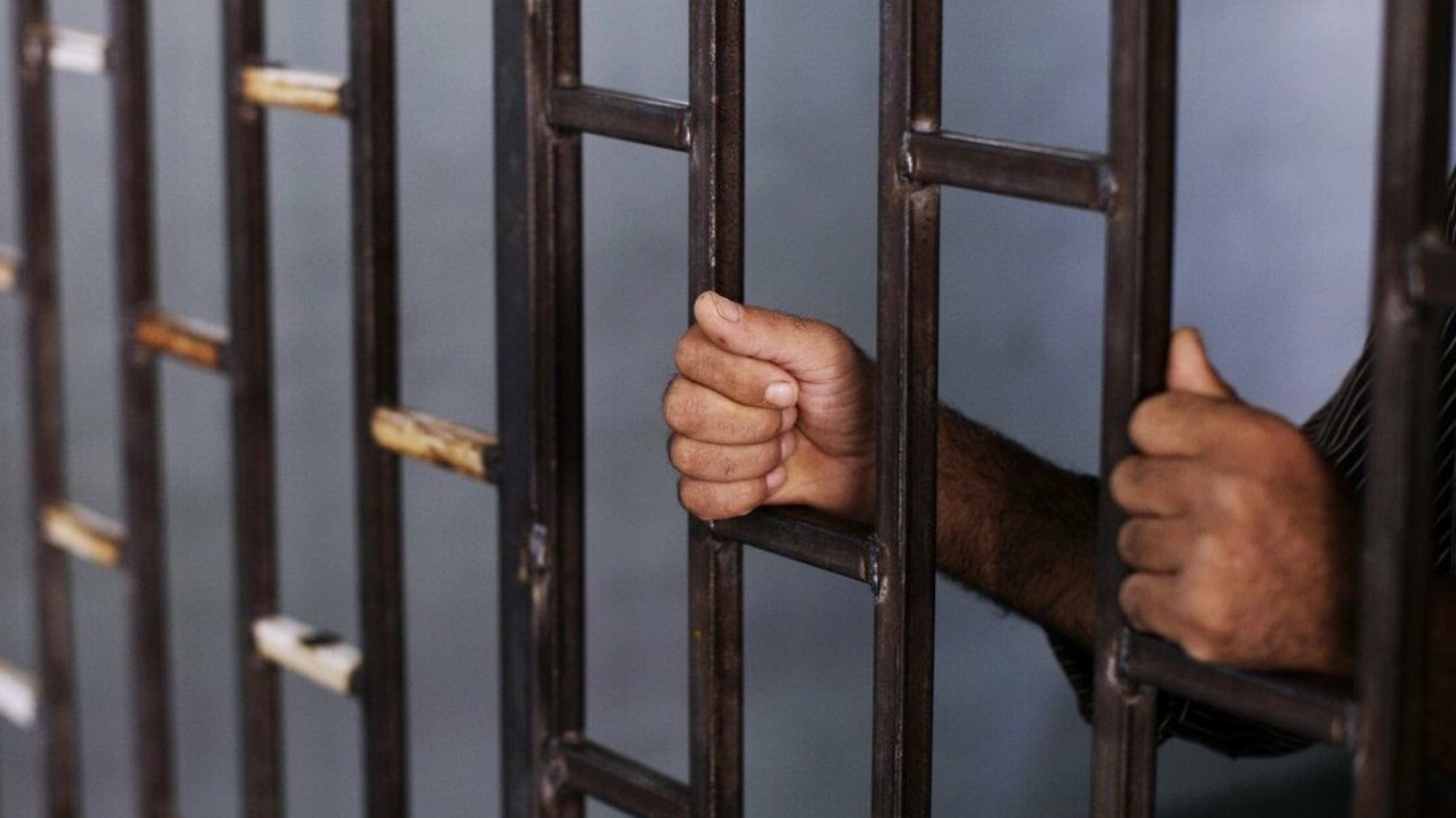تعز.. وفاة نزيل في السجن المركزي إثر مضاعفات صحية وتأخر للعلاج عليه